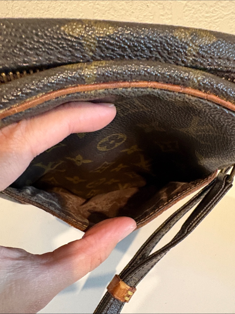 Sold Louis Vuitton Danube Mini Brown Monogram LV Crossbody Bag - Picture 11 of 14